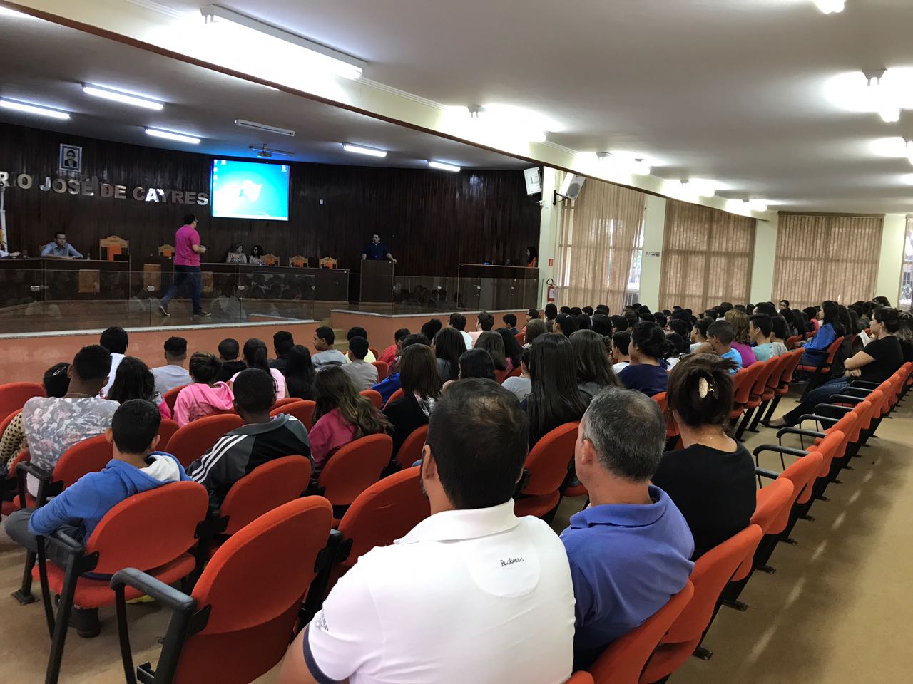 WhatsApp Image 2017-04-20 at 10.30.55.jpeg