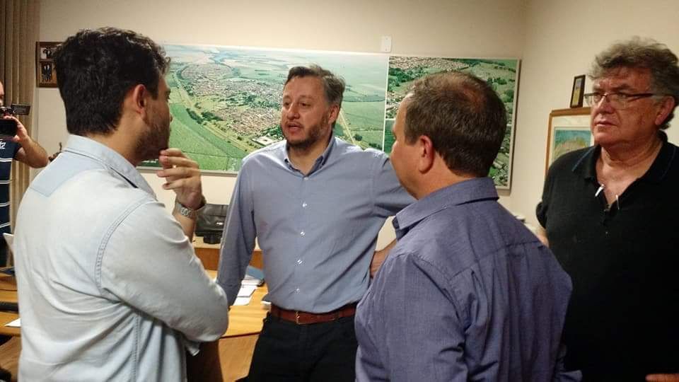 WhatsApp Image 2017-11-28 at 16.00.12 (1).jpeg