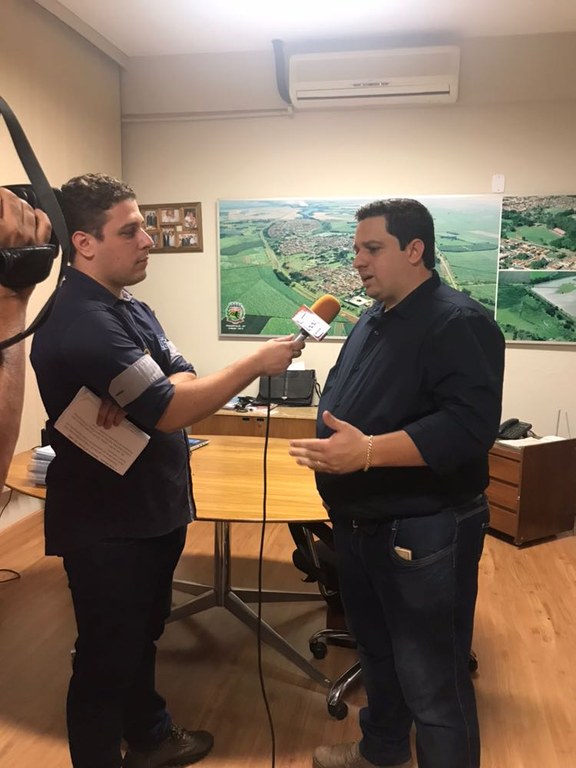 WhatsApp Image 2017-12-08 at 16.42.07.jpeg