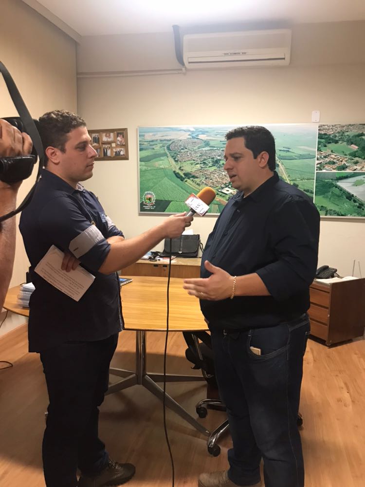 WhatsApp Image 2017-12-08 at 16.42.07.jpeg