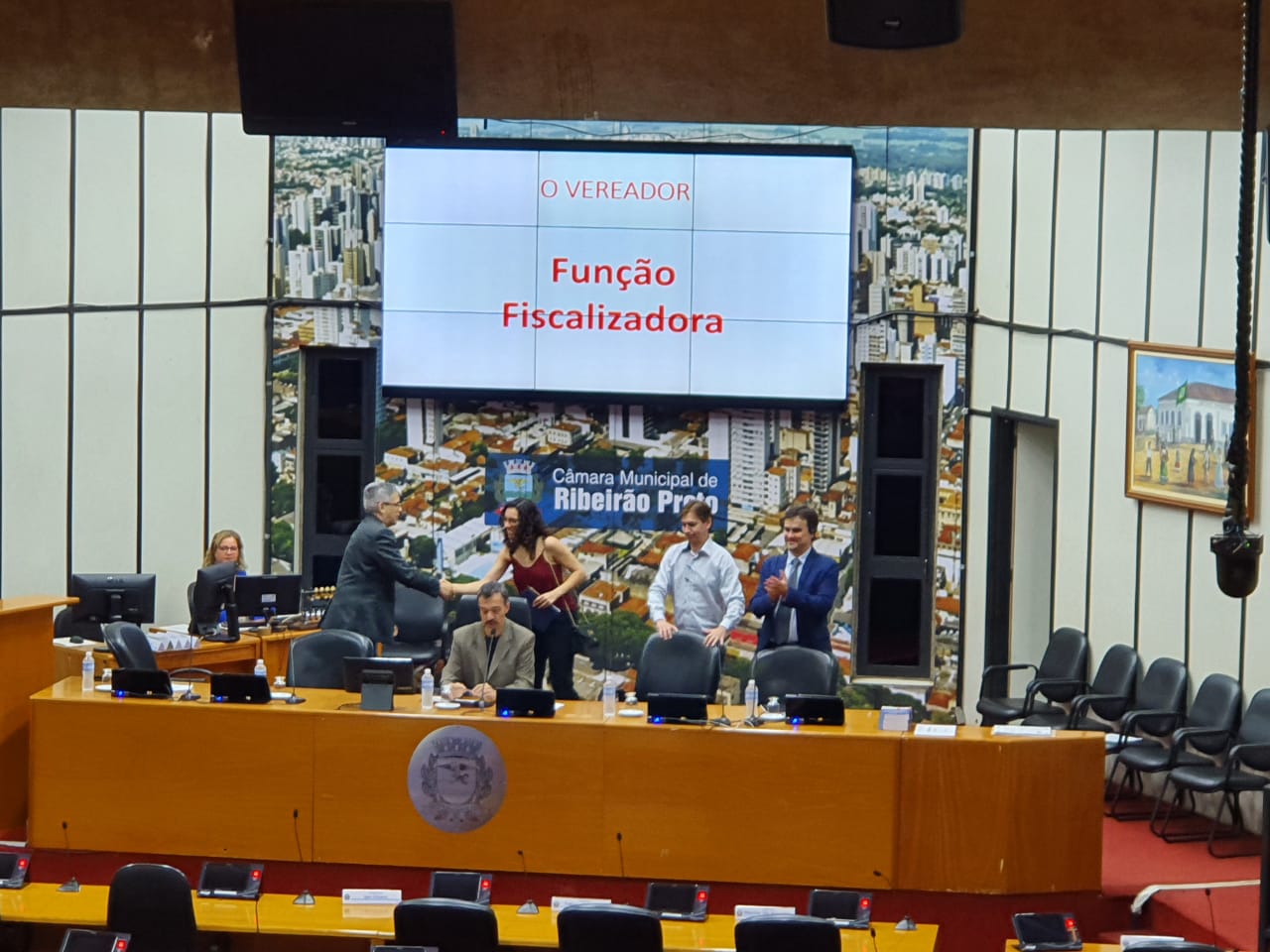 WhatsApp Image 2019-05-22 at 16.46.15.jpeg