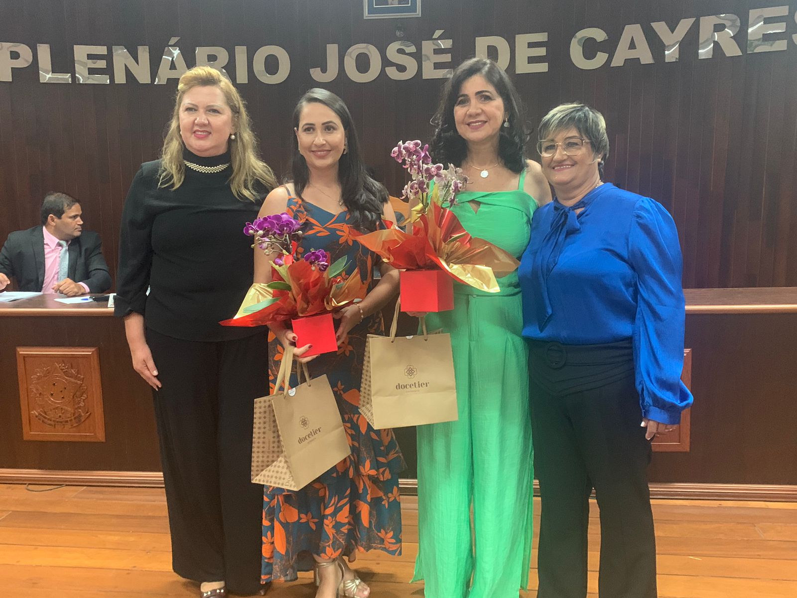 WhatsApp Image 2022-11-25 at 09.10.40.jpeg