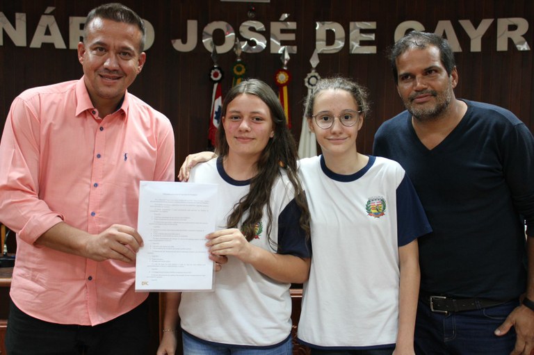 WhatsApp Image 2023-04-20 at 10.57.16 (1).jpeg