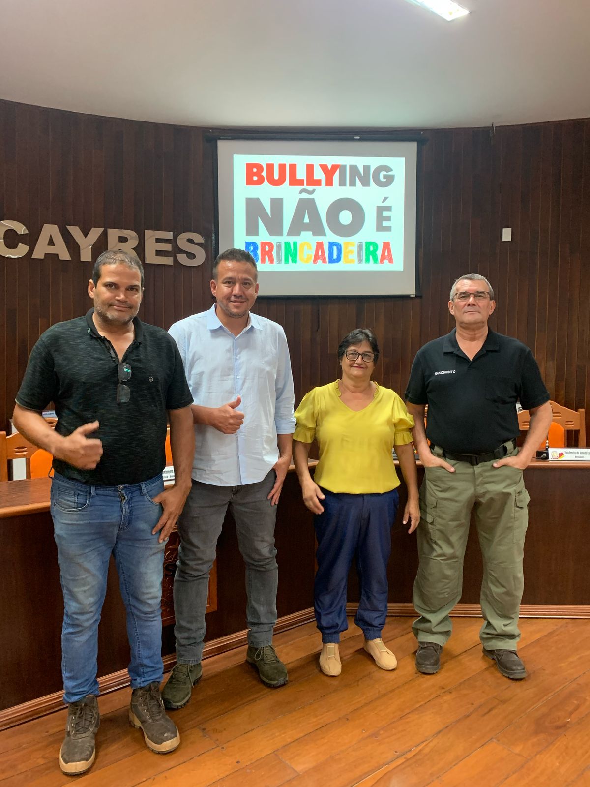 Câmara e Secretária da Educação realiza palestra sobre Bullying.